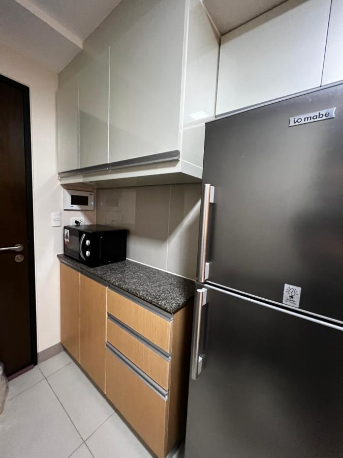1 Bedroom Uptown Bgc Across Uptown Mall Manila Dış mekan fotoğraf